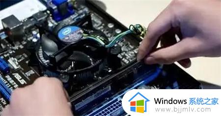 windows7开机卡在四色图标界面怎么办 windows7启动一直卡在四色徽标解决方法